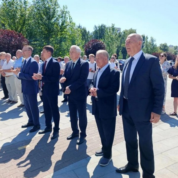 Самая созидательная профессия в мире – в Барнауле прошли торжественные мероприятия, посвященные Дню строителя